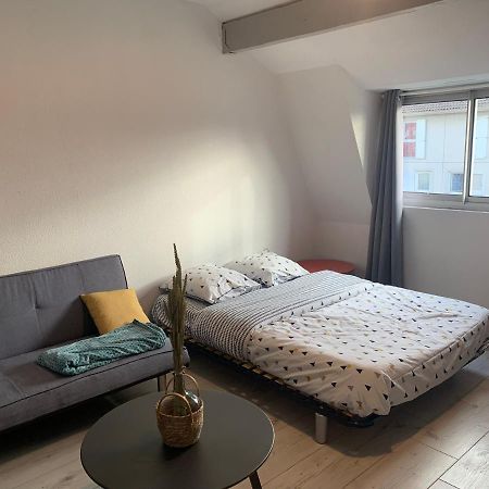Apartamento Joli Studio Avec Garage Prive Tarbes Exterior foto